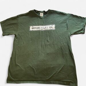 Aerostitch Motorcycles OK Hwy Sign Tee Lg